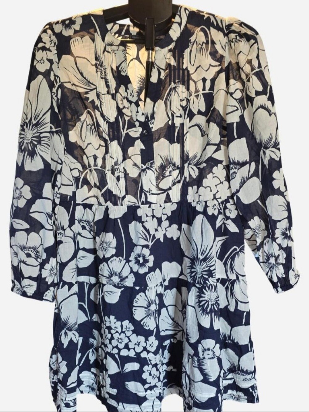 Vineyard Vines Navy Blue Mini Dress with White Floral Accent